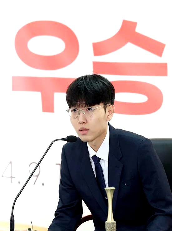 JackeyLove爆冷击败皇家马德里，爆冷引爆全场！的简单介绍